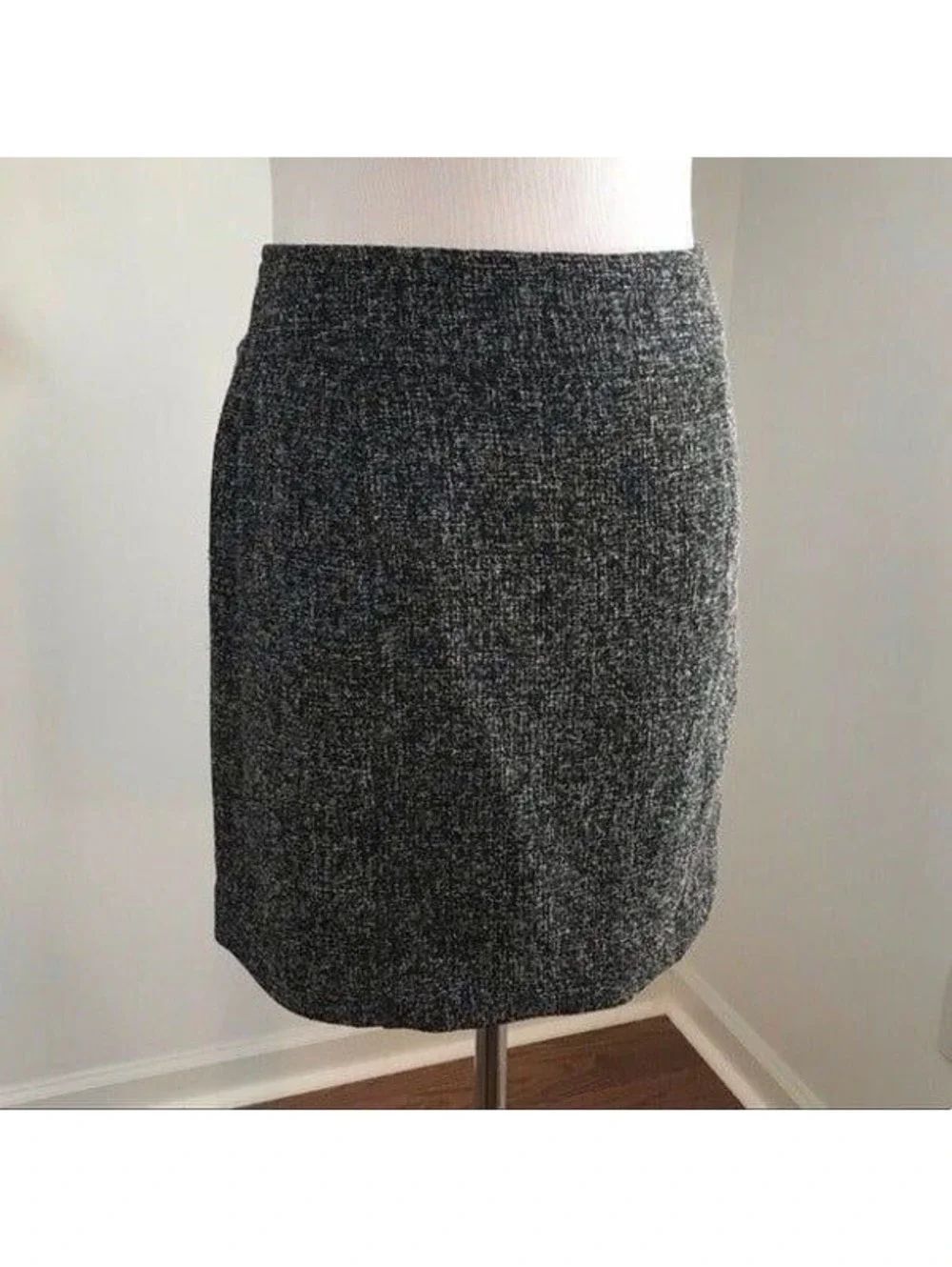 NWOT Banana Republic Tweed Skirt Sz 0P